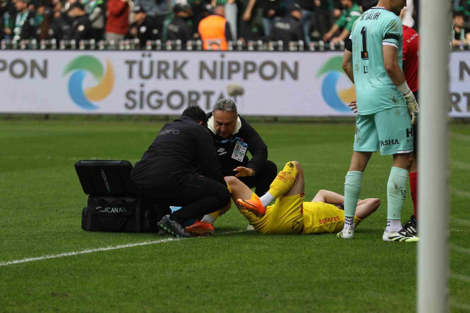 Trendyol Süper Lig: Kocaelispor: 0 - Göztepe: 1 (İlk yarı)
