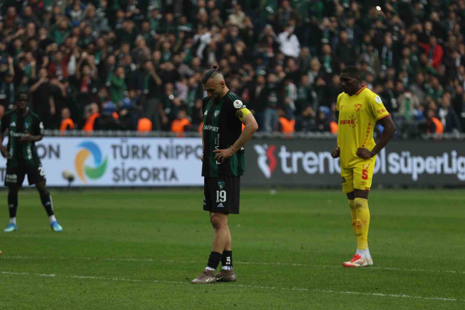 Trendyol Süper Lig: Kocaelispor: 1 - Göztepe:1 (Maç sonucu)
