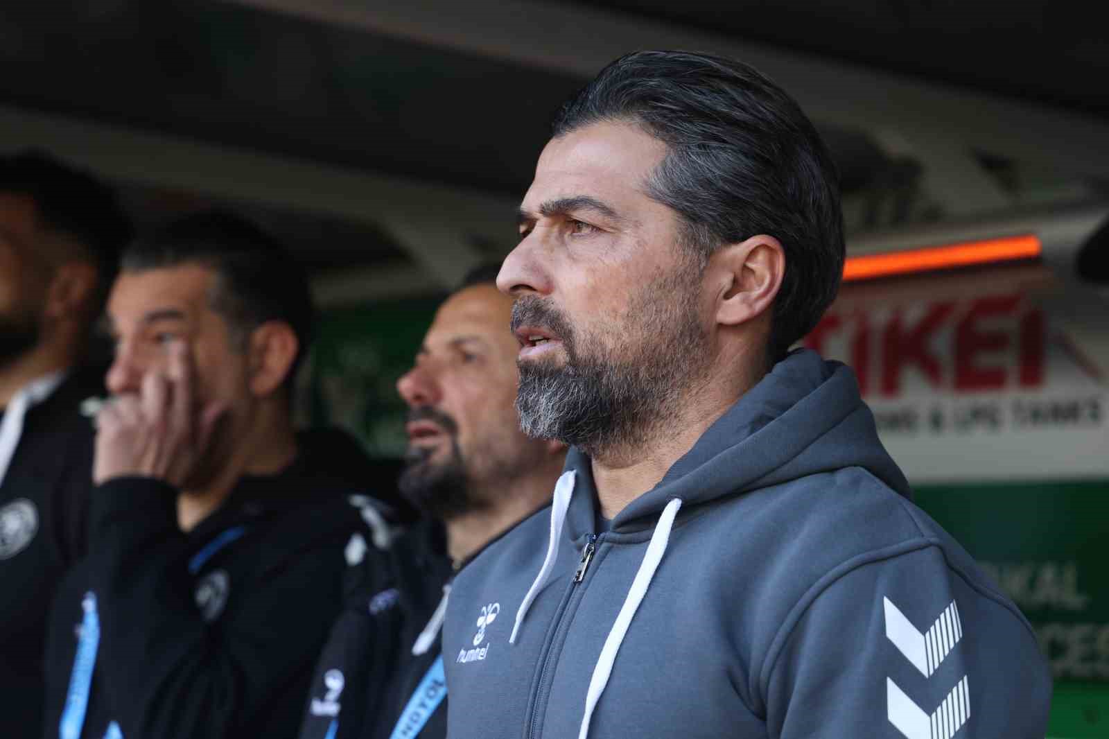 Trendyol Süper Lig: Konyaspor: 1 - Kasımpaşa: 1 (İlk yarı)
