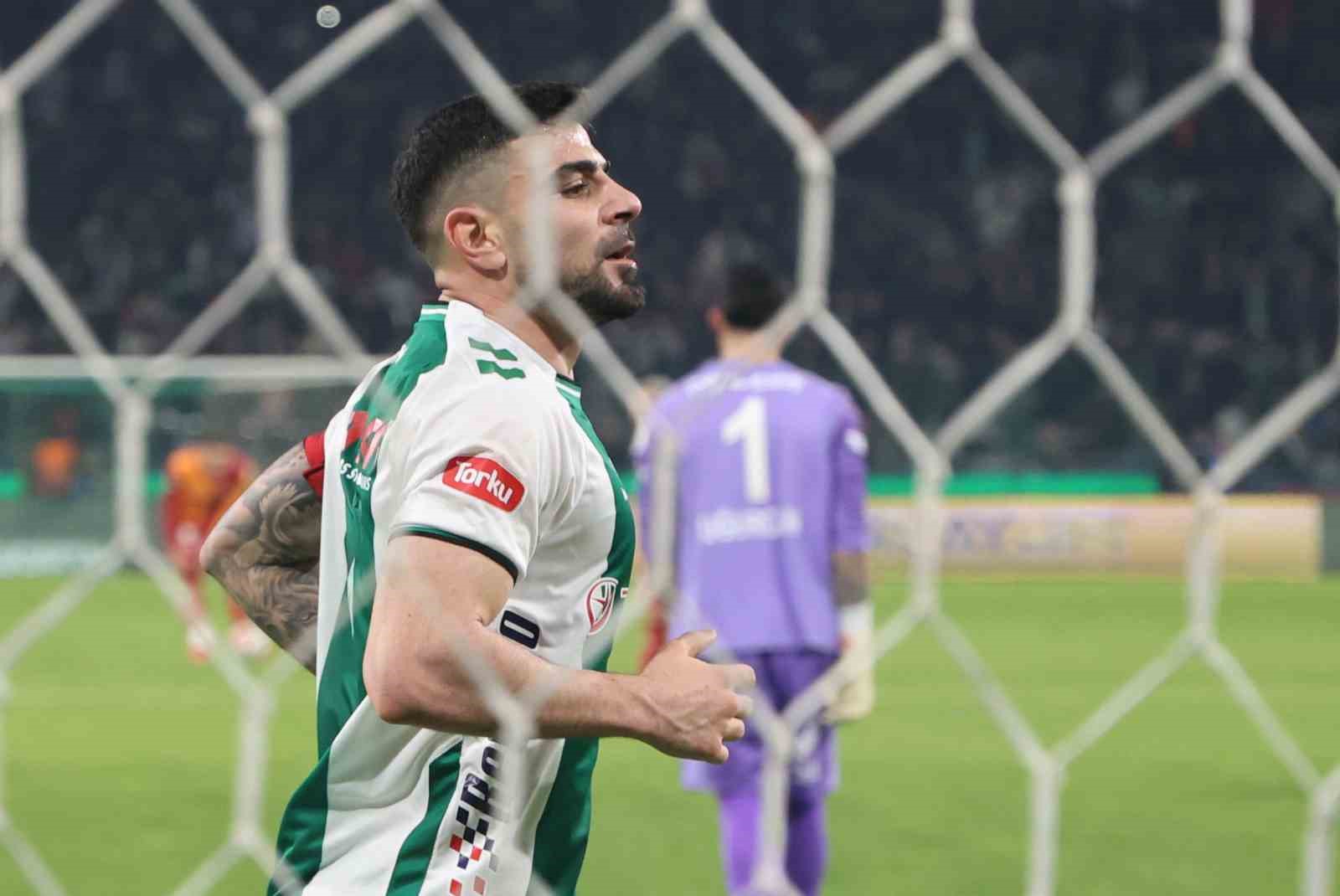 Trendyol Süper Lig: Konyaspor: 2 - Galatasaray: 0 (Maç sonucu)
