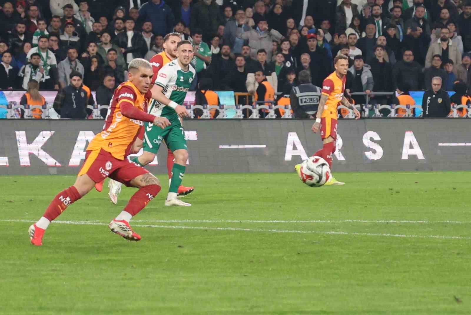 Trendyol Süper Lig: Konyaspor: 2 - Galatasaray: 0 (Maç sonucu)
