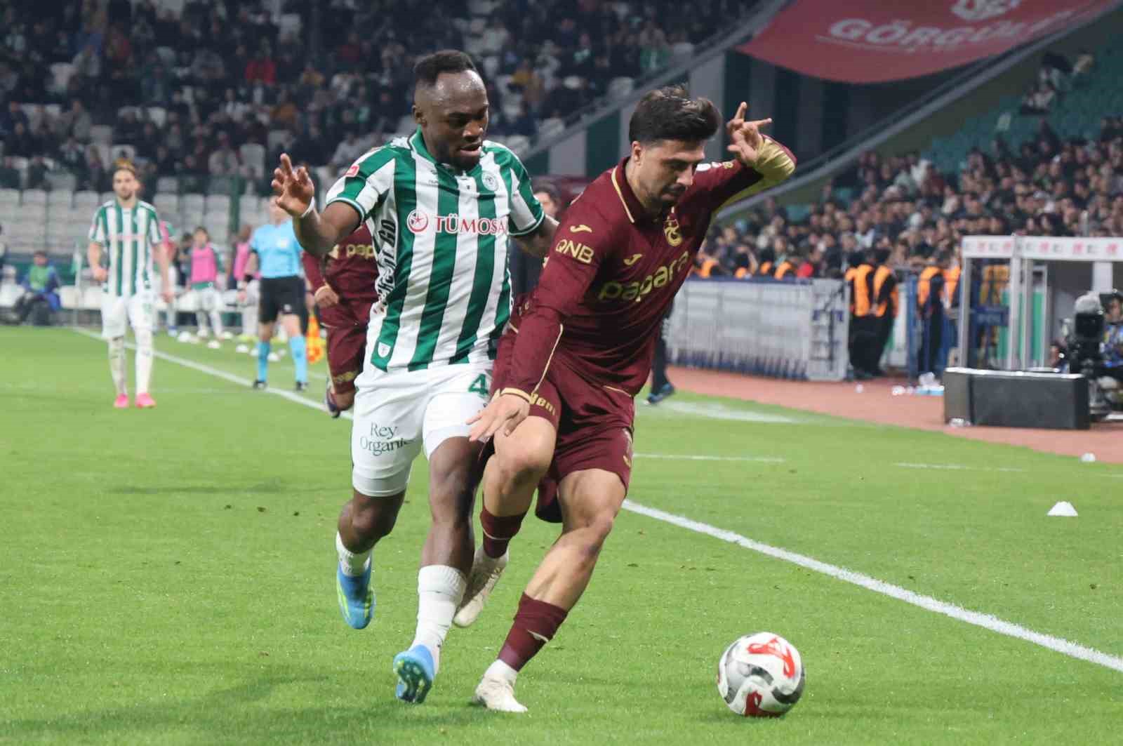 Trendyol Süper Lig: Konyaspor: 2 - Trabzonspor: 1 (Maç sonucu)
