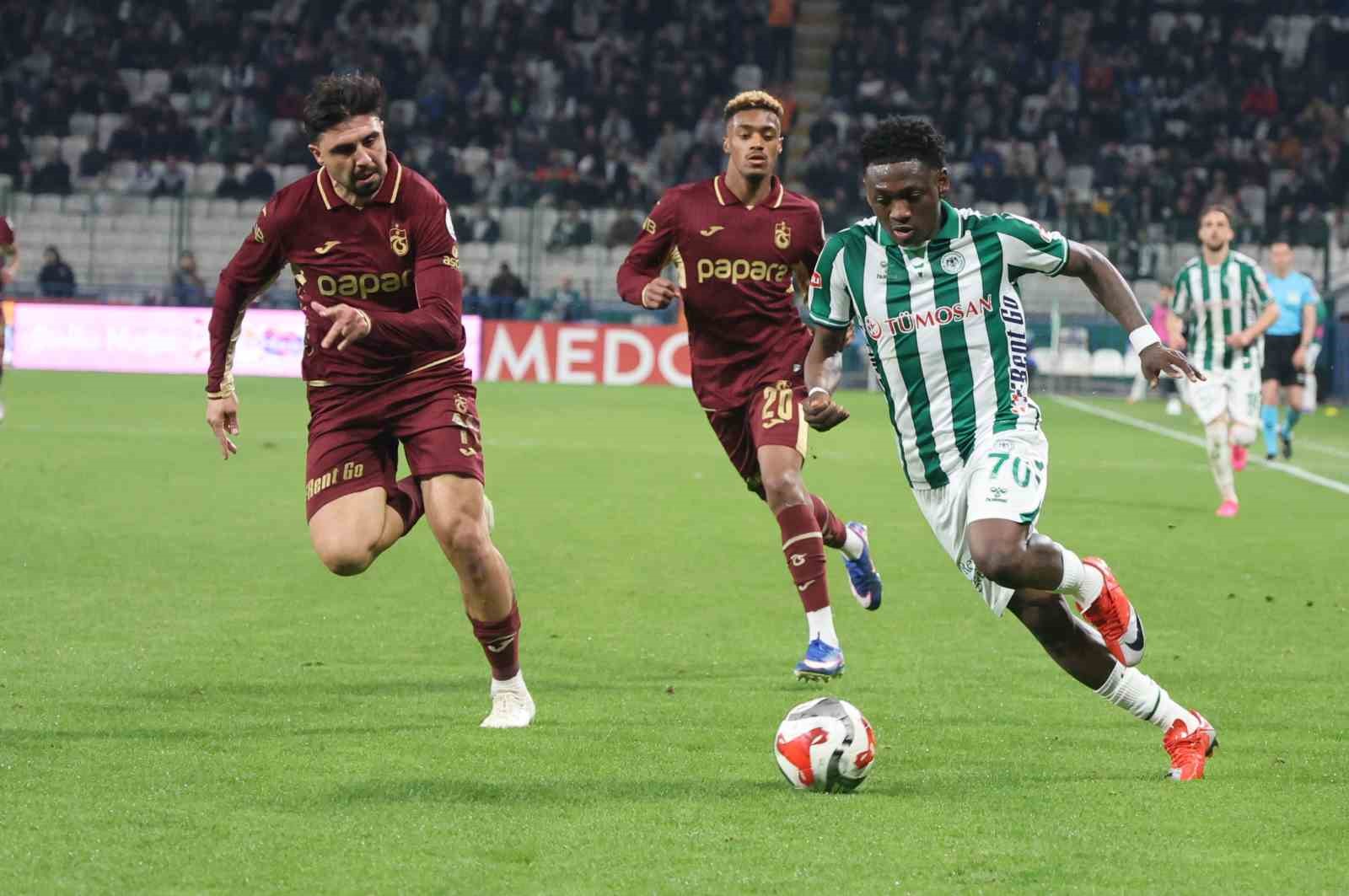 Trendyol Süper Lig: Konyaspor: 2 - Trabzonspor: 1 (Maç sonucu)

