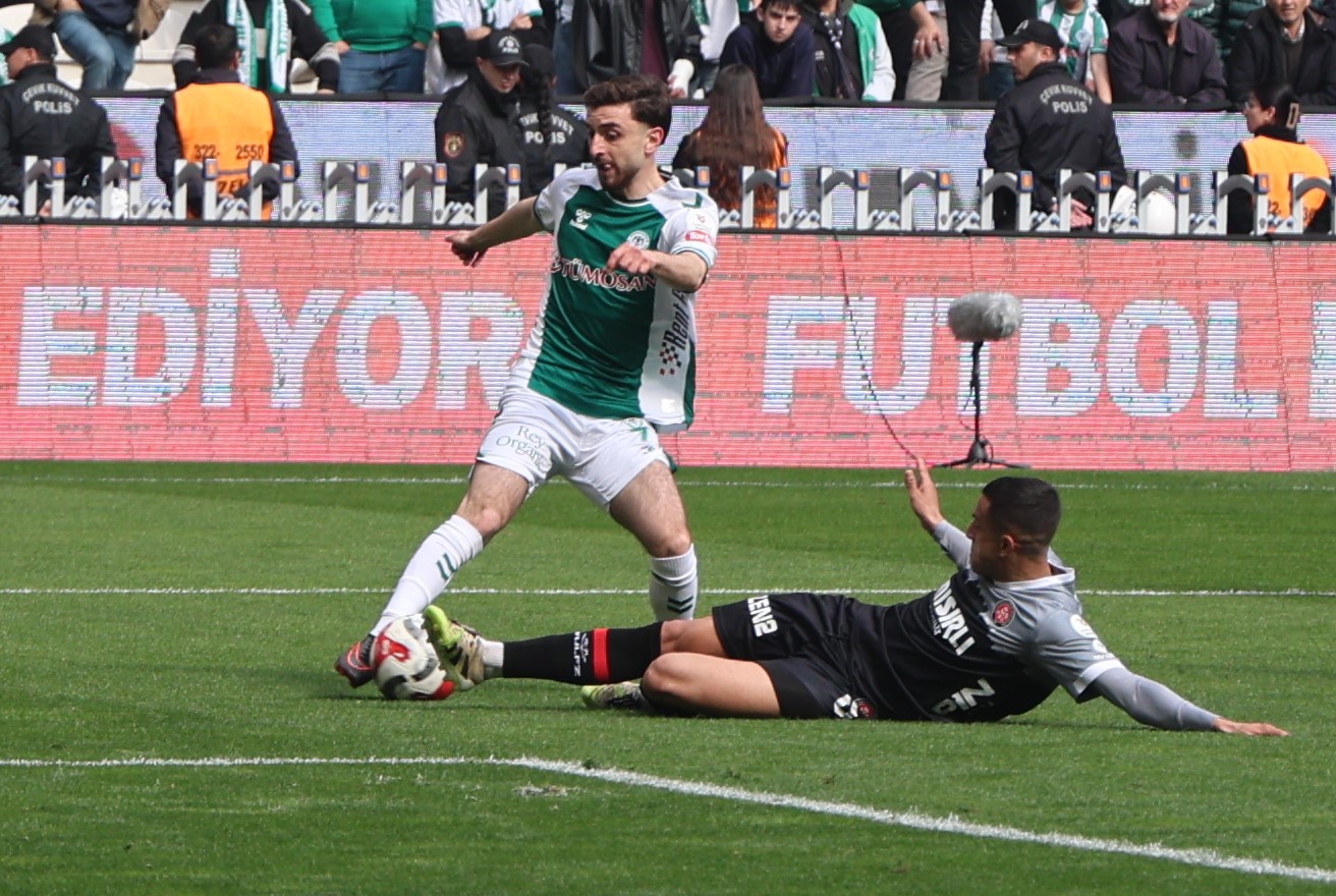 Trendyol Süper Lig: Konyaspor: 3 - Fatih Karagümrük: 0 (Maç sonucu)
