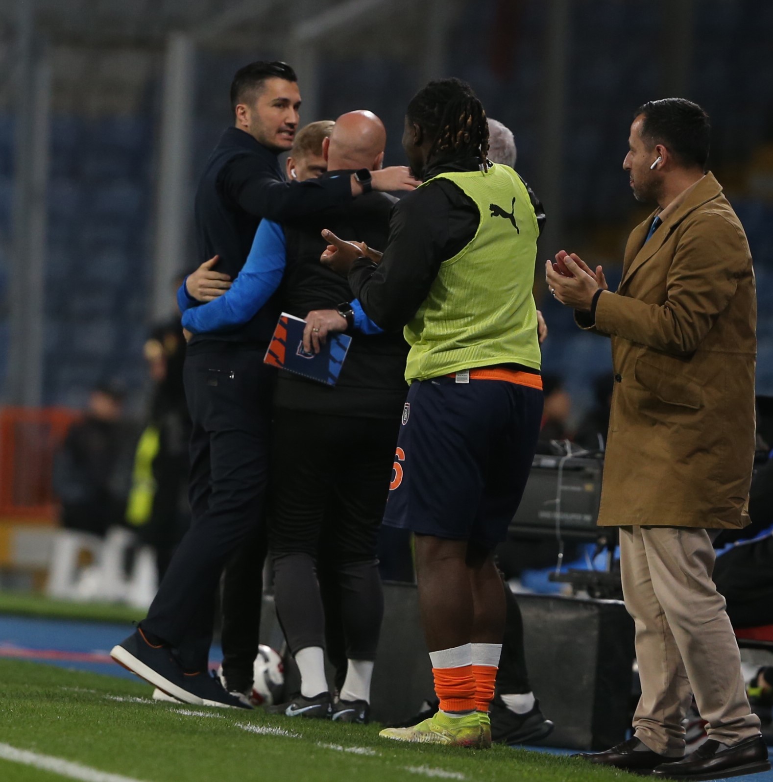 Trendyol Süper Lig: RAMS Başakşehir: 2 - Kasımpaşa: 0 (İlk yarı)
