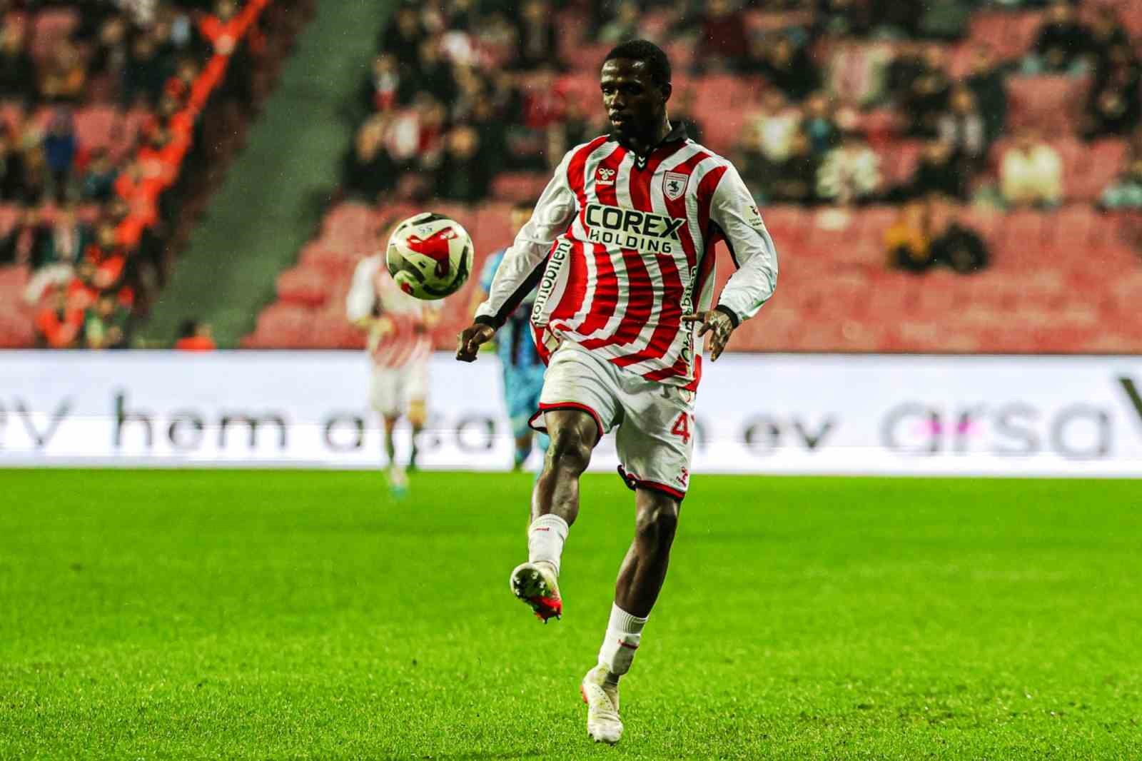 Trendyol Süper Lig: Samsunspor: 0 - Trabzonspor: 3 (Maç sonucu)
