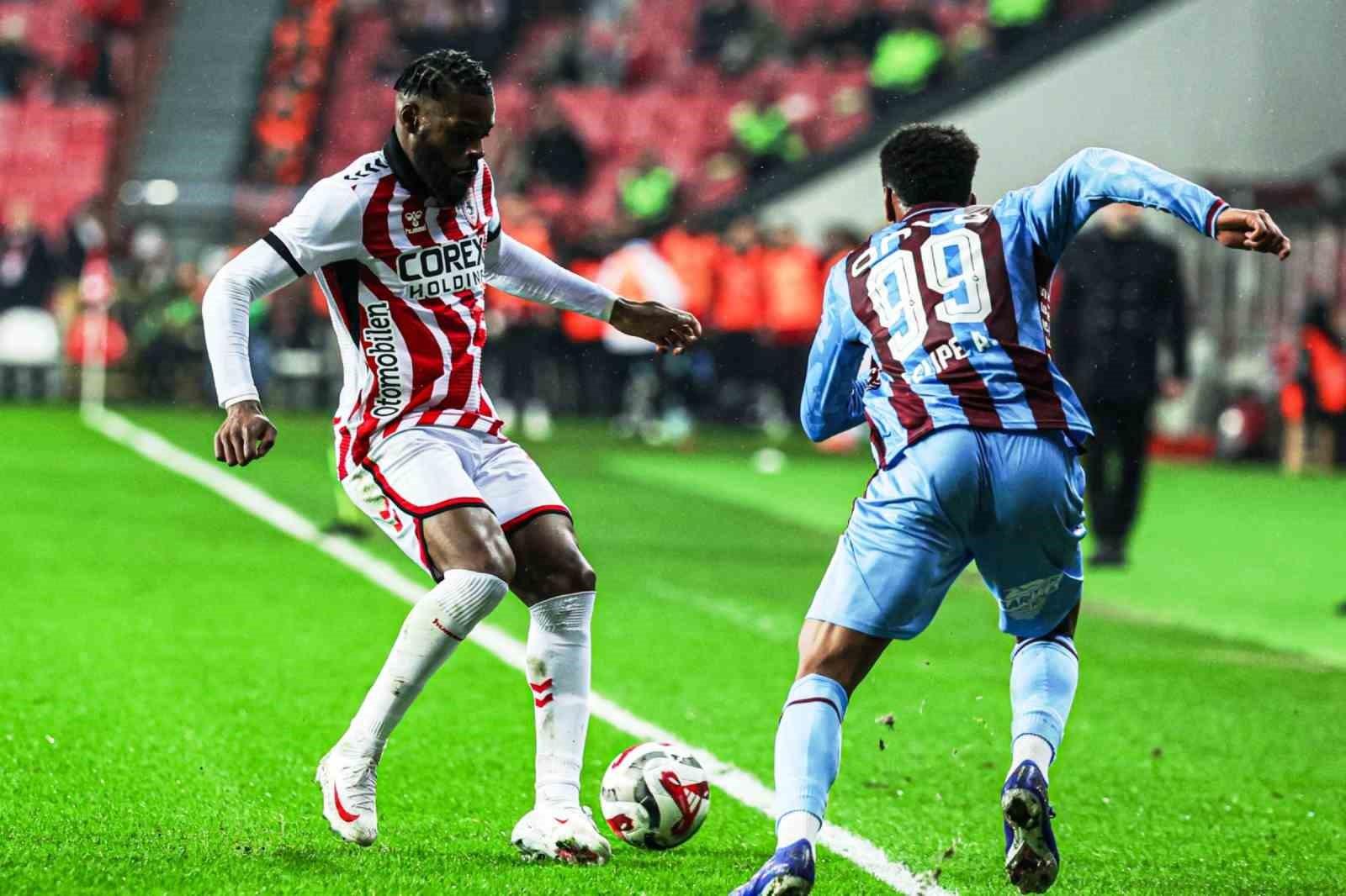 Trendyol Süper Lig: Samsunspor: 0 - Trabzonspor: 3 (Maç sonucu)
