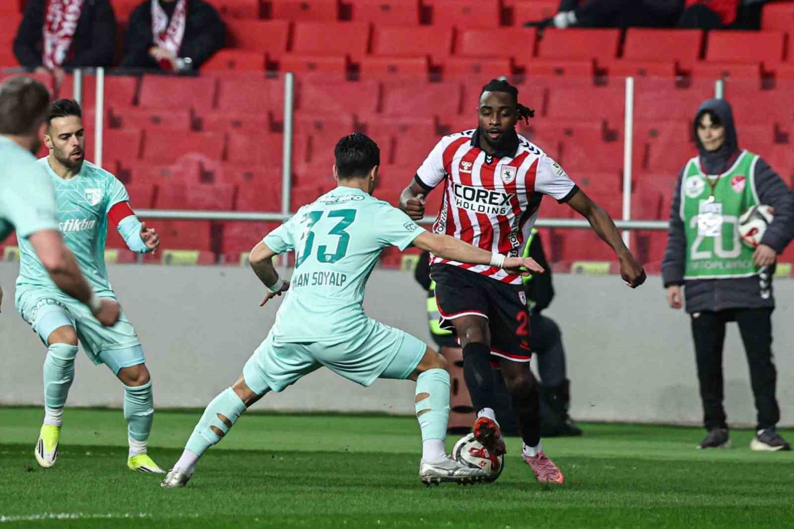 Trendyol Süper Lig: Samsunspor: 2 - Kayserispor: 1 (Maç sonucu)
Trendyol Süper Lig: Samsunspor: 2 - Kayserispor: 1 (Maç sonucu)