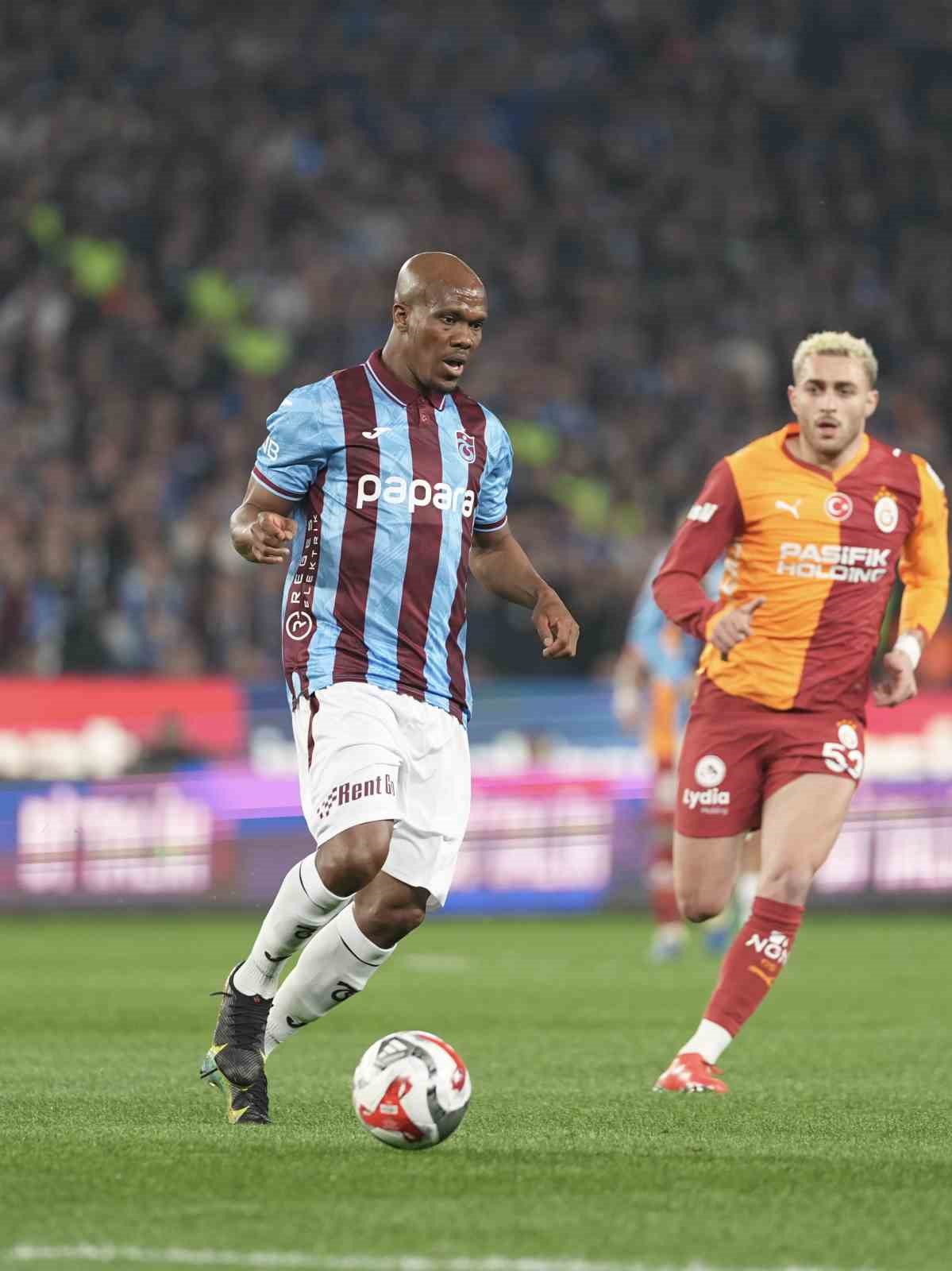 Trendyol Süper Lig: Trabzonspor: 1 - Galatasaray: 0 (İlk yarı)
Trendyol Süper Lig: Trabzonspor: 1 - Galatasaray: 0 (İlk yarı)