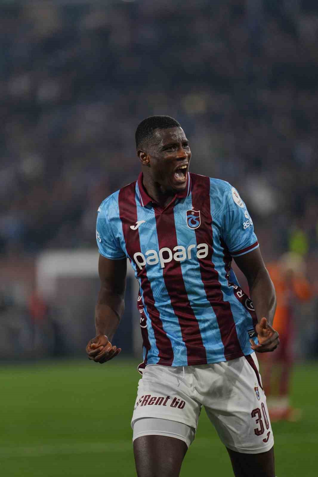 Trendyol Süper Lig: Trabzonspor: 1 - Galatasaray: 0 (İlk yarı)
Trendyol Süper Lig: Trabzonspor: 1 - Galatasaray: 0 (İlk yarı)