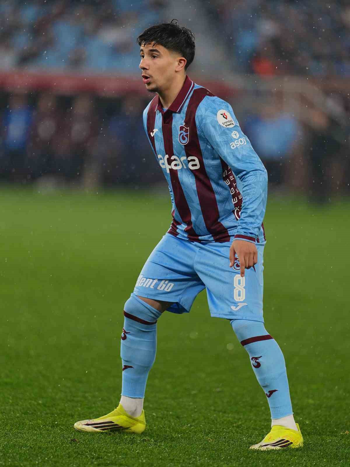 Trendyol Süper Lig: Trabzonspor: 1 - RAMS Başakşehir: 1 (Maç sonucu)
