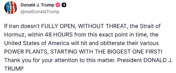 Trump, Hürmüz Boğazı’nı açması için İran’a 48 saat süre verdi
Trump, Hürmüz Boğazı’nı açması için İran’a 48 saat süre verdi