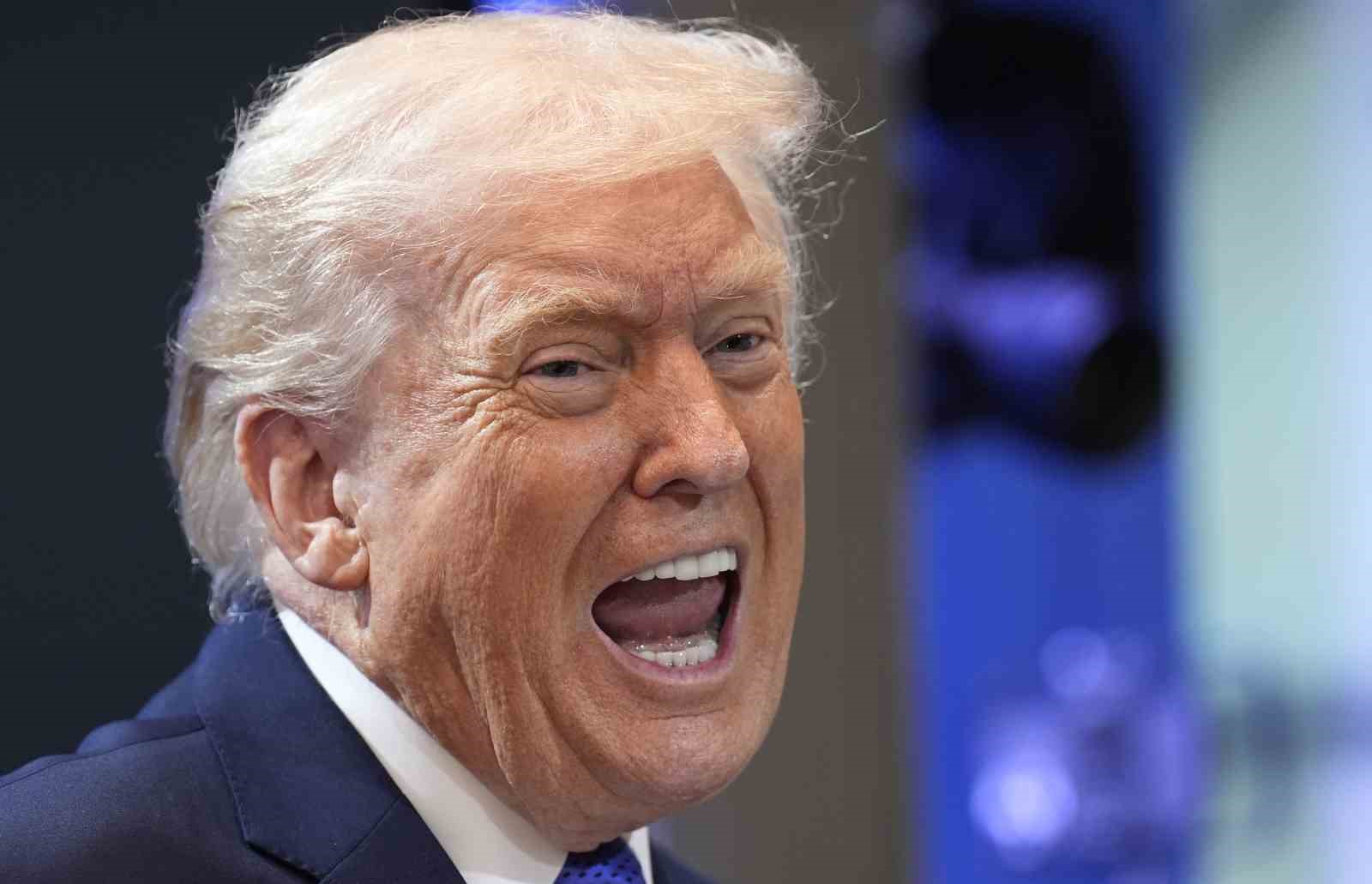 Trump’tan ABD Yüksek Mahkemesi’nin gümrük tarifelerinin iptali kararına sert tepki
Trump’tan ABD Yüksek Mahkemesi’nin gümrük tarifelerinin iptali kararına sert tepki