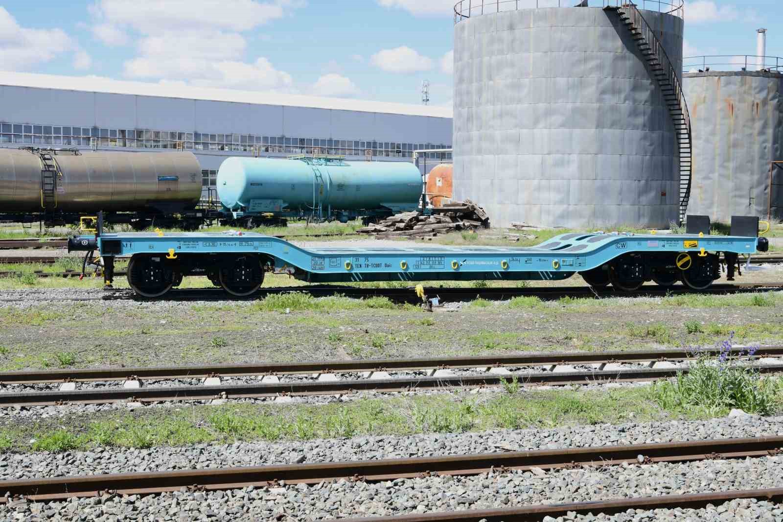 TSK’nın stratejik araçları demiryoluyla güvenle taşınıyor
