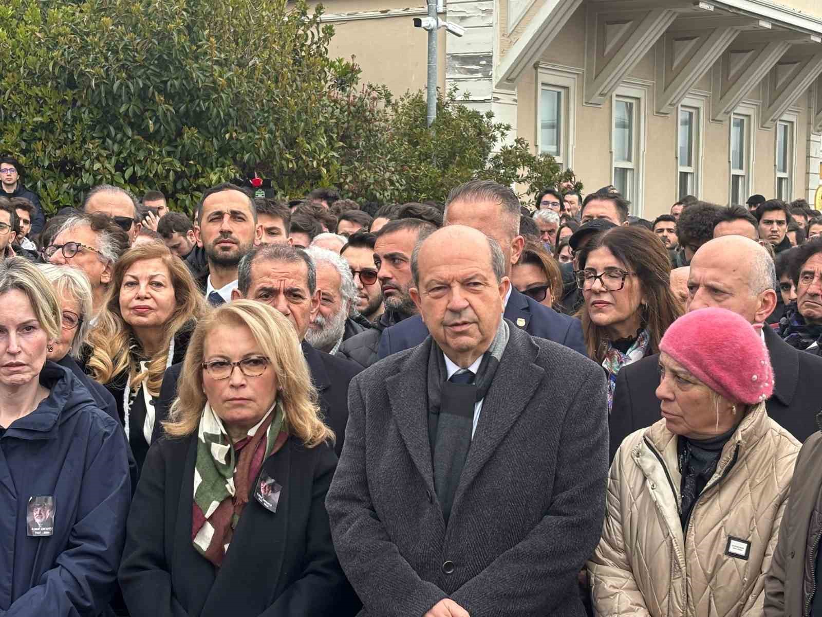 Tuna Ortaylı’dan babası İlber Ortaylı’ya hüzün dolu veda
