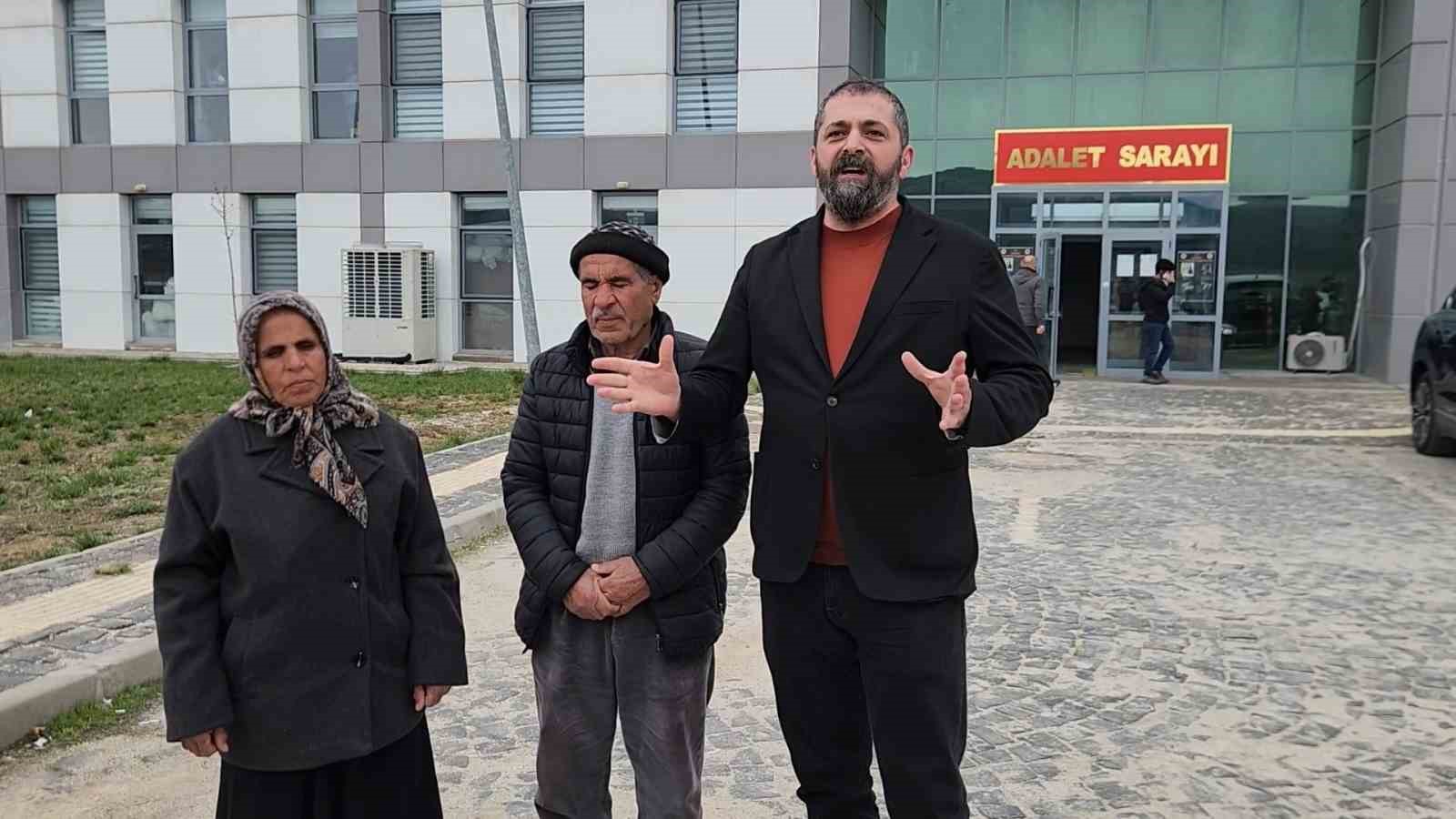 Tunceli Baro Başkanı Kudat’tan ’Gülistan Doku’ açıklaması
Tunceli Baro Başkanı Kudat’tan ’Gülistan Doku’ açıklaması