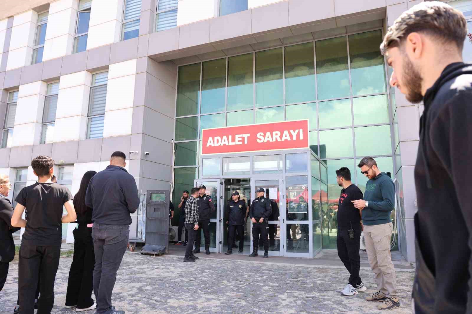 Tunceli’de 2 kişinin hayatını kaybettiği kavgaya ilişkin davada sanığa iki kez müebbet hapis
