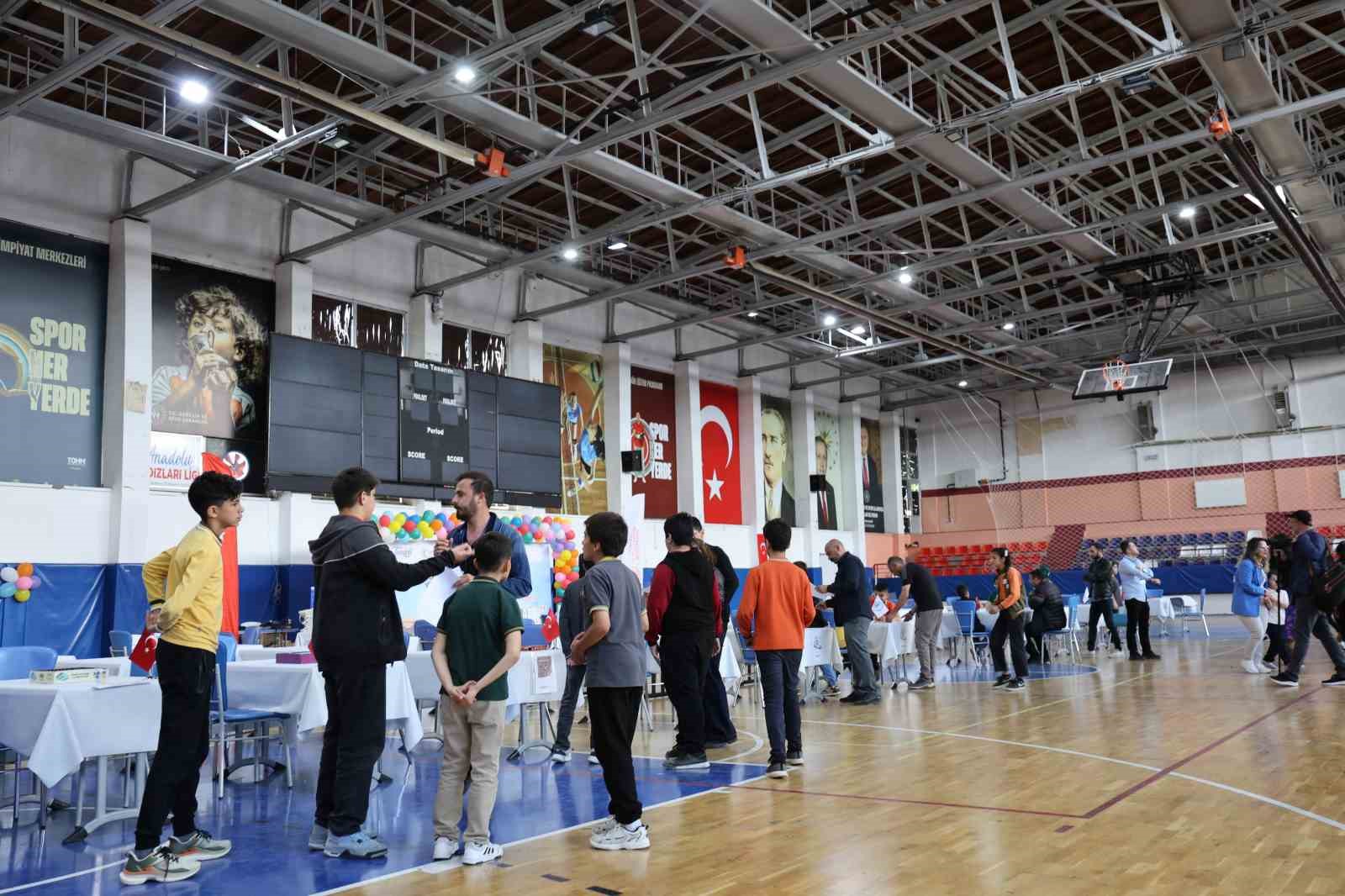 Tunceli’de akıl ve zeka oyunları il turnuvası düzenlendi
