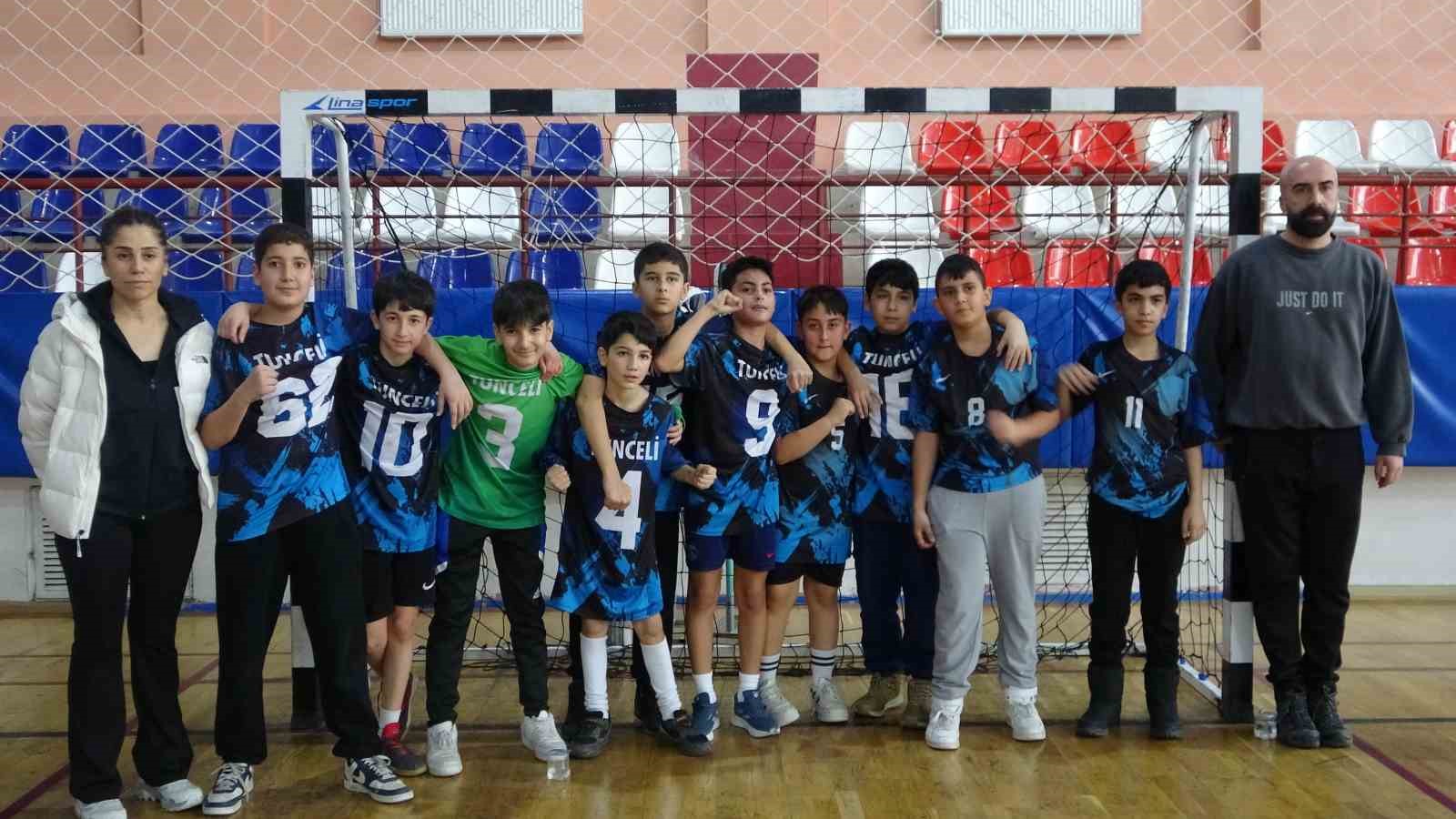 Tunceli’de çifte şampiyonluk
