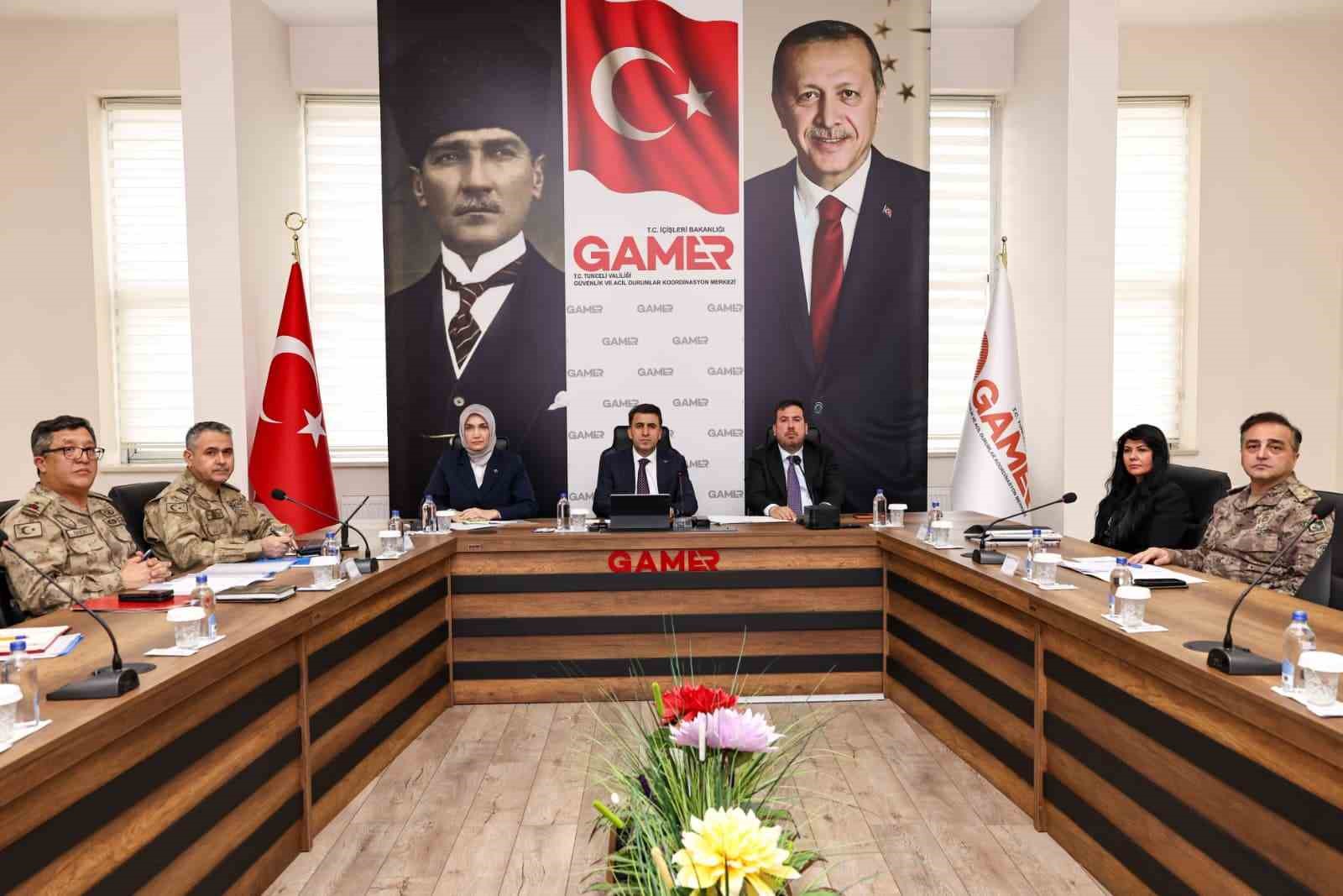 Tunceli’de düzenlenen toplantıda Gülistan Doku soruşturması değerlendirildi
