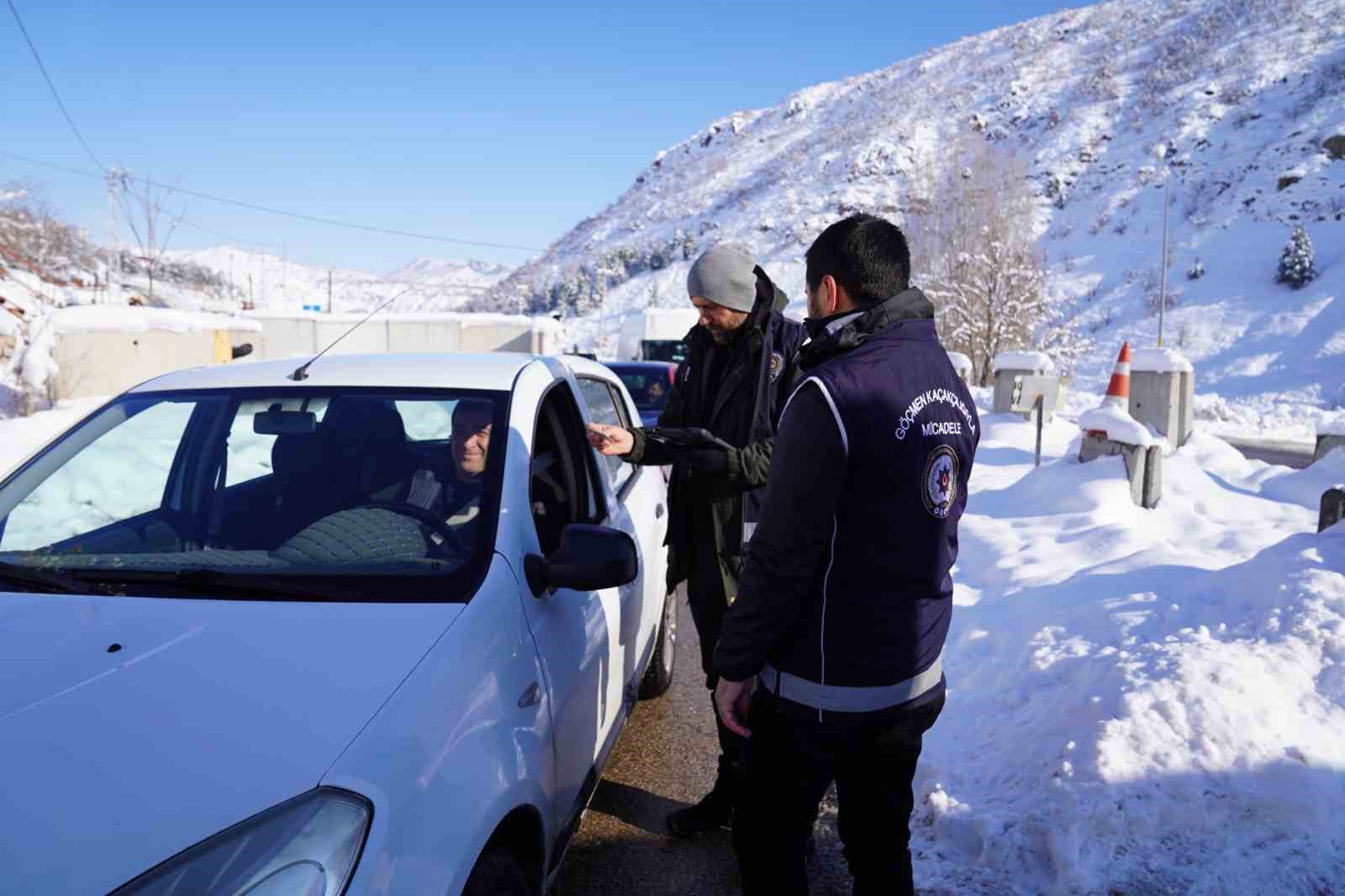 Tunceli’de düzensiz göçle mücadelede huzur uygulaması yapıldı
