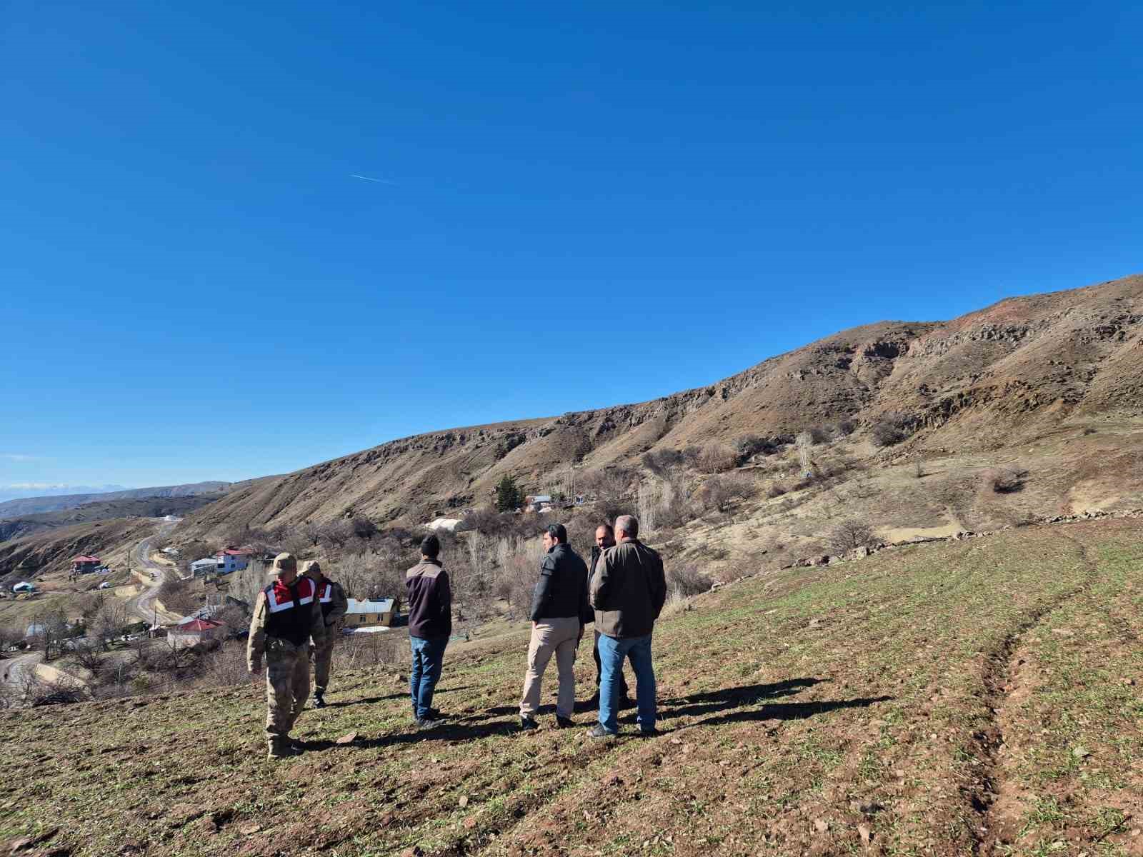 Tunceli’de heyelan tedbirleri: 19 konuttan 7’si boşaltıldı
