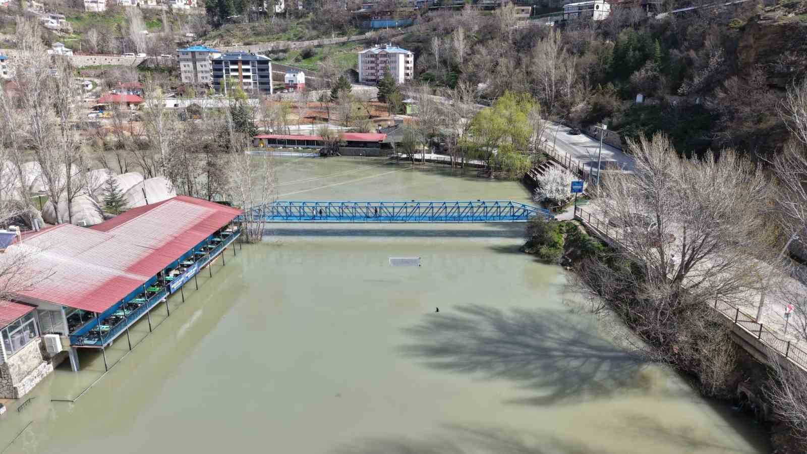Tunceli’de kadın cesedi bulundu
