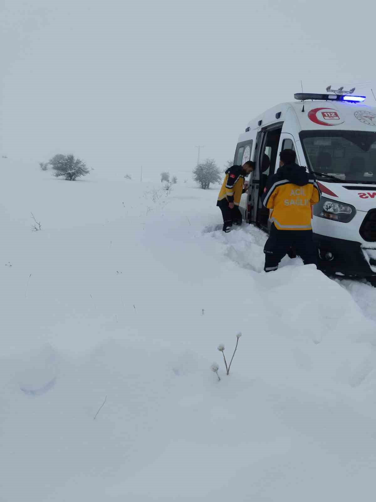 Tunceli’de kanser hastası için ekipler seferber oldu

