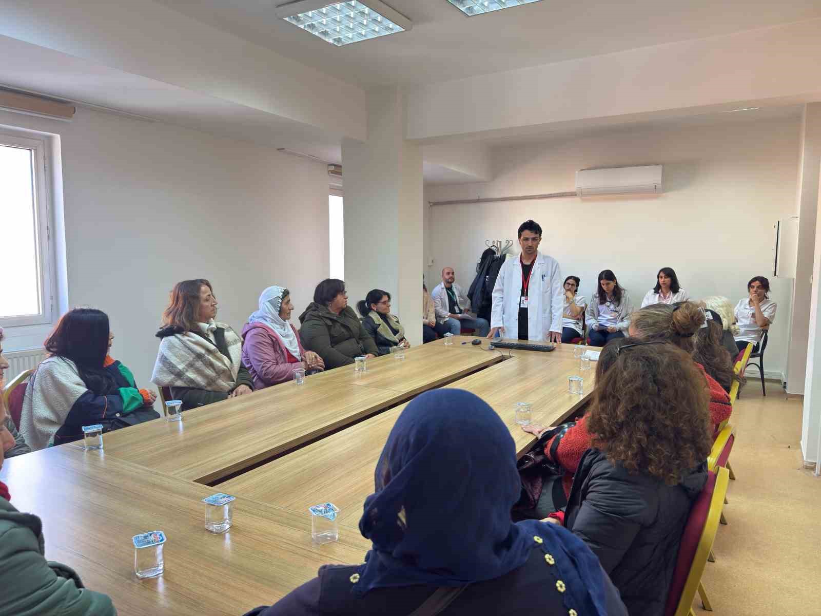 Tunceli’de "Menopoz Okulu" hizmete başladı
