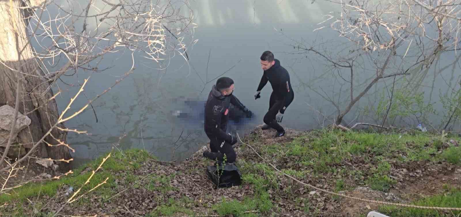 Tunceli’de nehirde cesedi bulunan kadının kimliği tespit edildi
