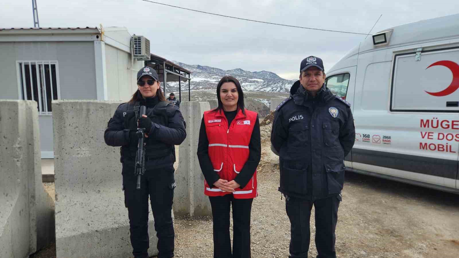 Tunceli’de yönetimde kadın imzası
