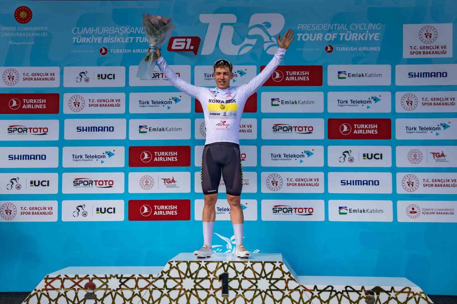 TUR’da Patara - Kemer etabını Casper Van Uden kazandı
