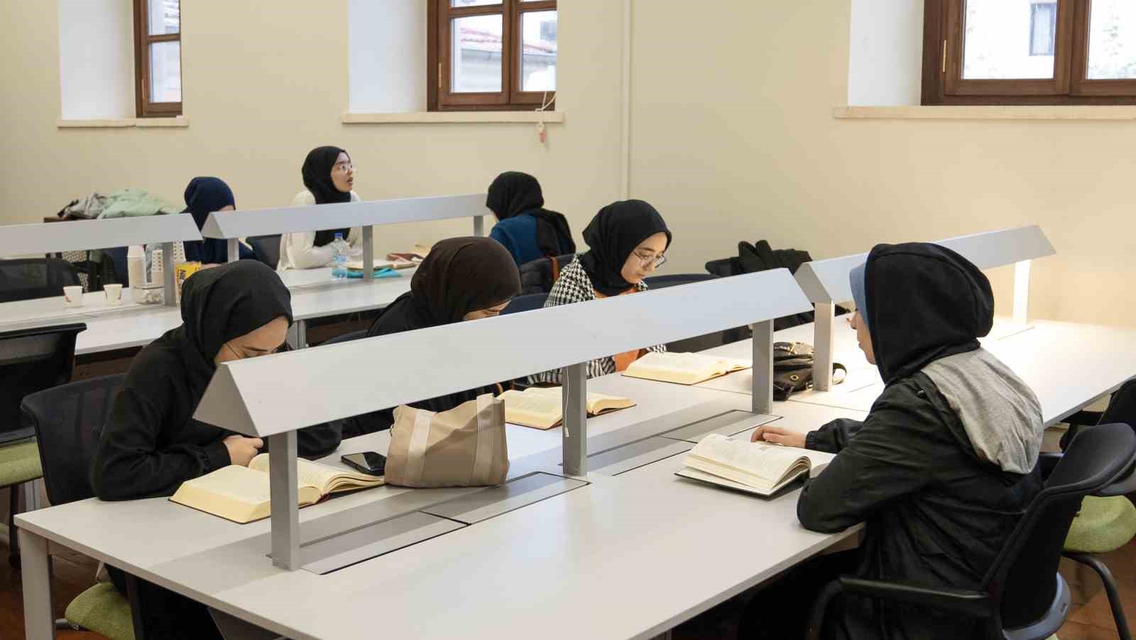 TÜRGEV 2025-2026 eğitim yılı hafızlık destek programında 7 öğrenci hafız oldu
