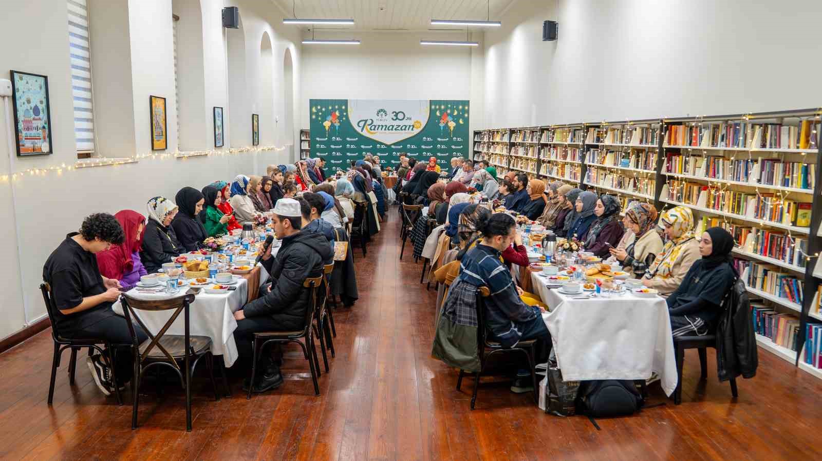 TÜRGEV Ramazan boyunca Türkiye’de gönül sofraları kurdu
