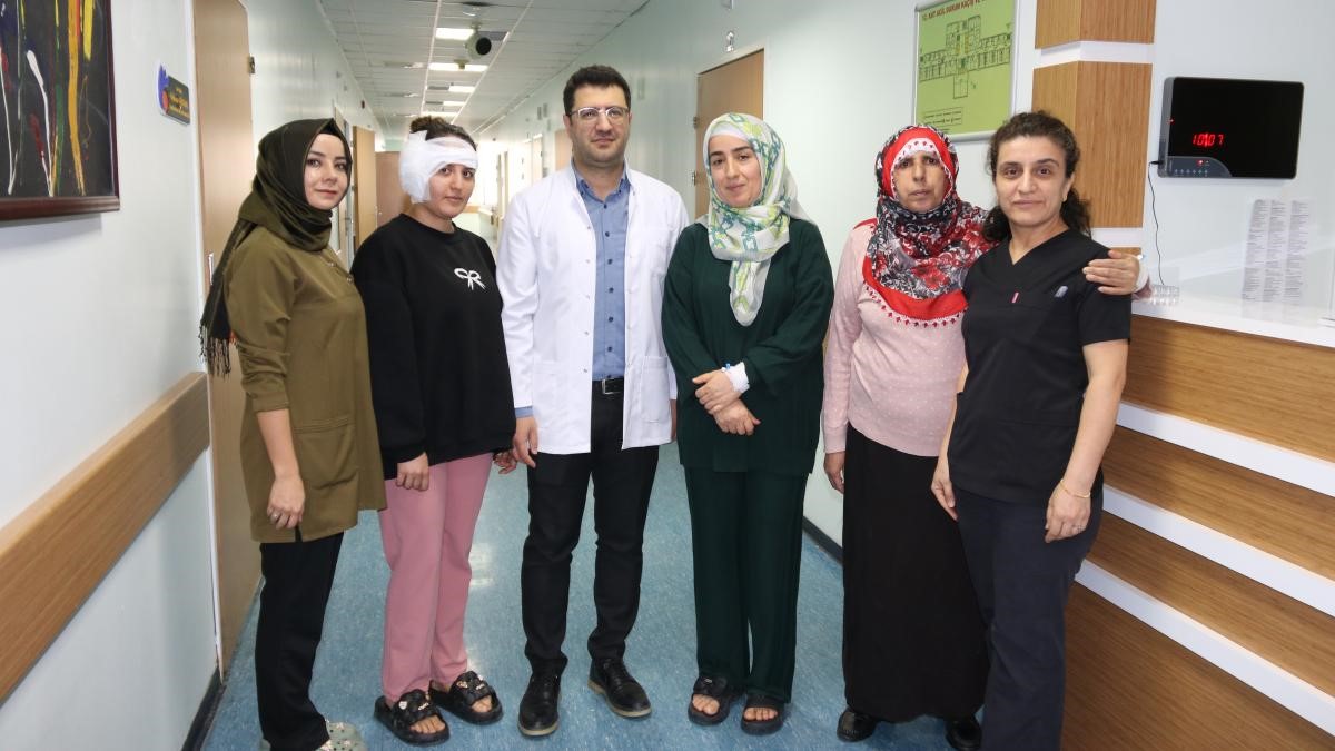 Turgut Özal Tıp Merkezi’nde koklear implant ameliyatları yeniden başladı
Turgut Özal Tıp Merkezi’nde koklear implant ameliyatları yeniden başladı