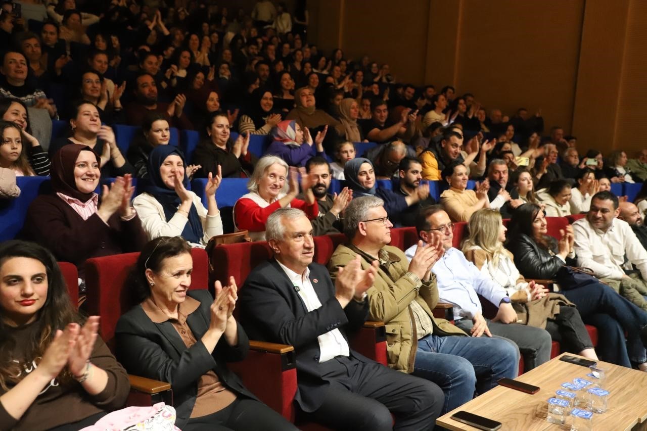 Turgutlu Belediyesinden sanat dolu iki gece
