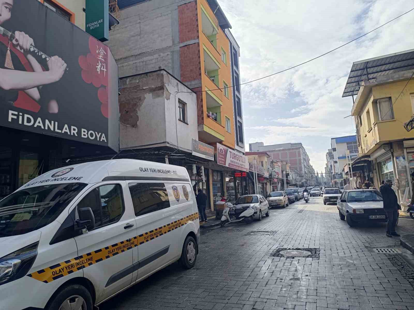 Turgutlu’da 3 aylık bebek yatağında ölü bulundu
