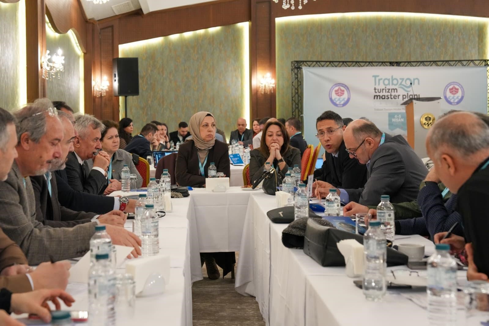 Turizm Master Planı için 150 uznan Trabzon’da buluştu
Turizm Master Planı için 150 uznan Trabzon’da buluştu