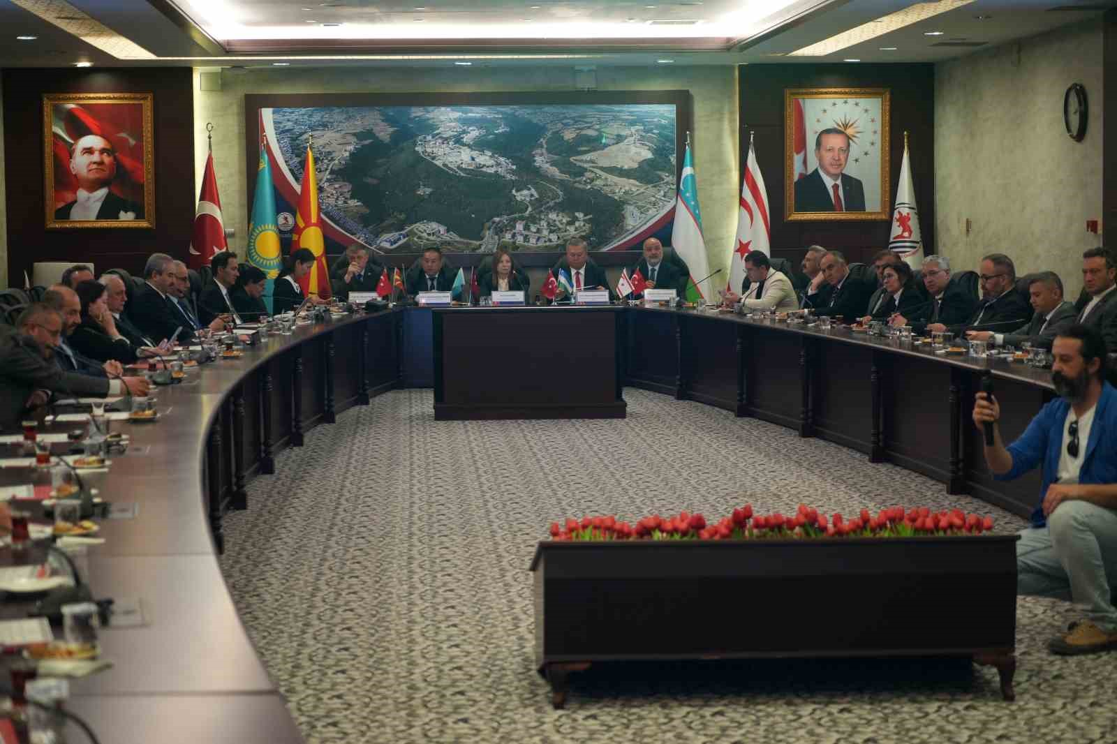 Türk Dünyası Şehircilik Zirvesi’nde sonuç bildirgesi OMÜ’de imzalandı
