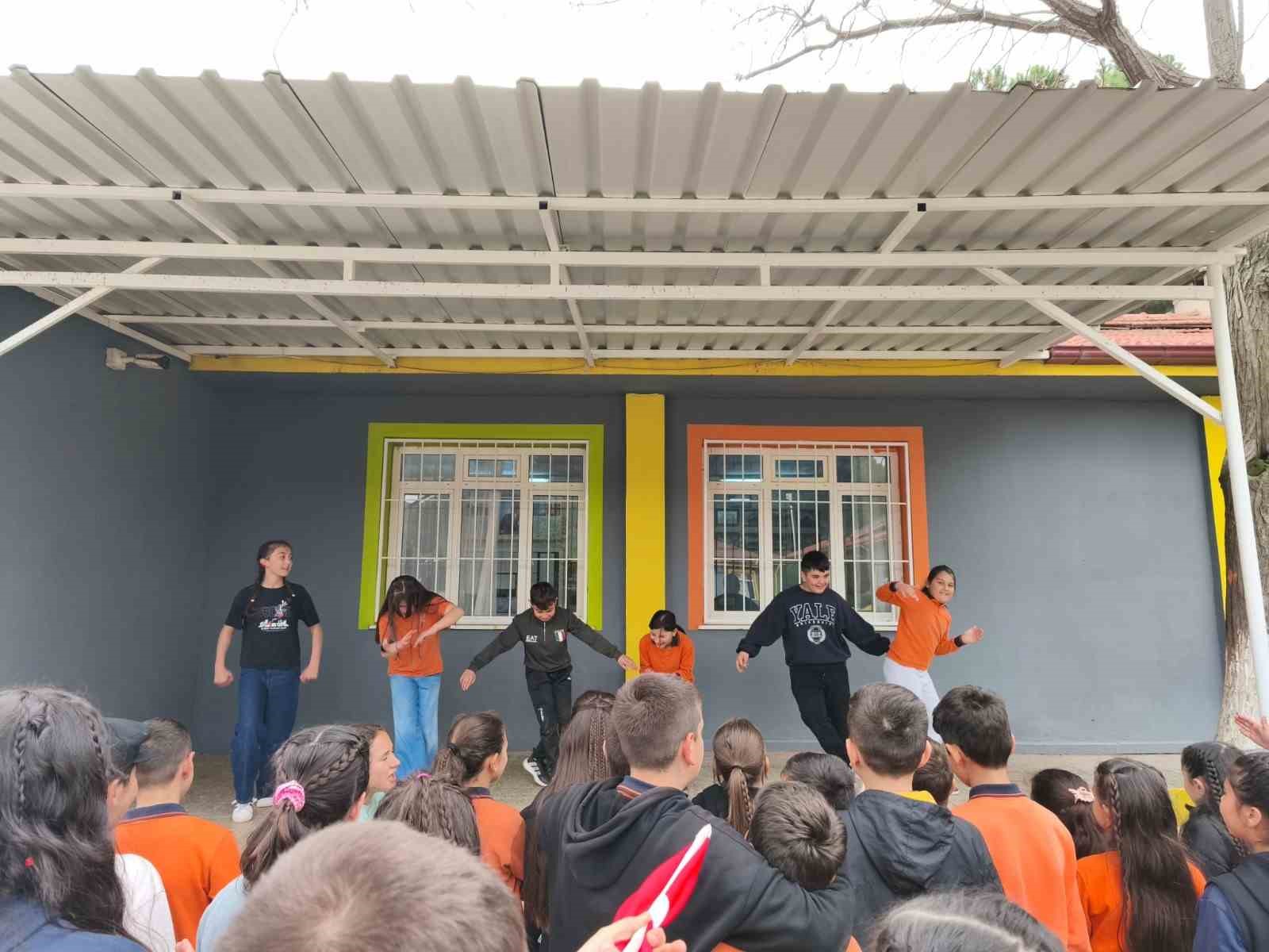 Türk Dünyası ve Nevruz coşkusu Çavuşlar’da yaşandı
