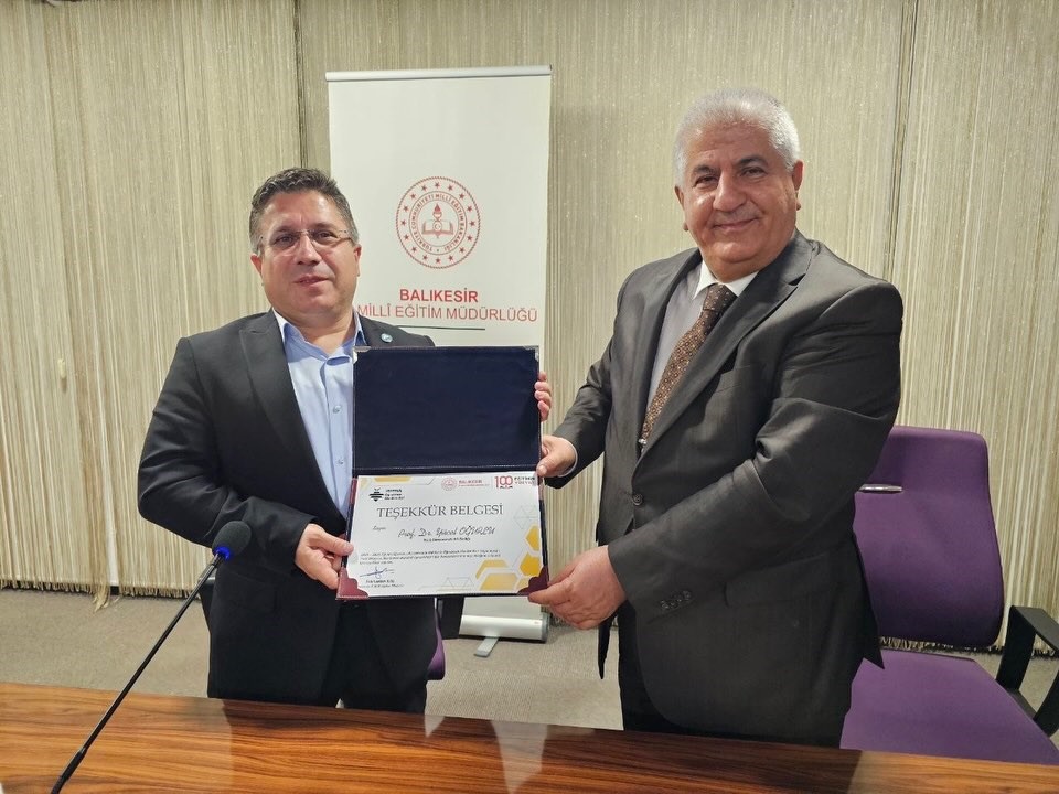 Türk Dünyasında Dil Birliği Balıkesir’de konuşuldu
