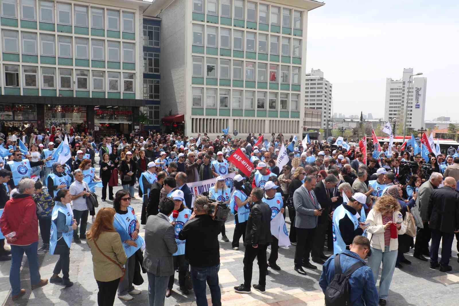 Türk Eğitim-Sen Genel Başkanı Geylan: "Okul polisi uygulaması istisnasız her eğitim kurumunda hayata geçirilmeli"
