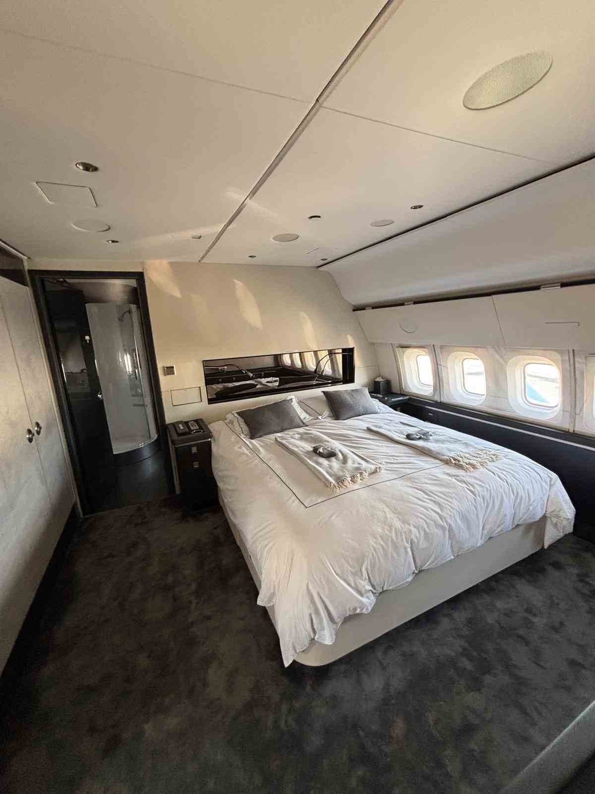 Türk iş insanı Uğur Akkuş Boeing Business Jet aldığını duyurdu
