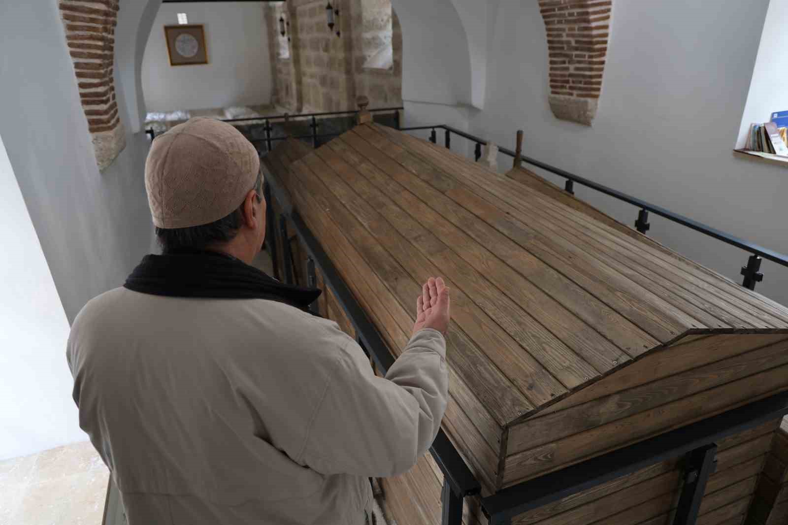 Türk-İslam tarihindeki 3 Şems’ten biri, Kara Şems’in türbesi, ziyaretçilerini ağırlıyor
