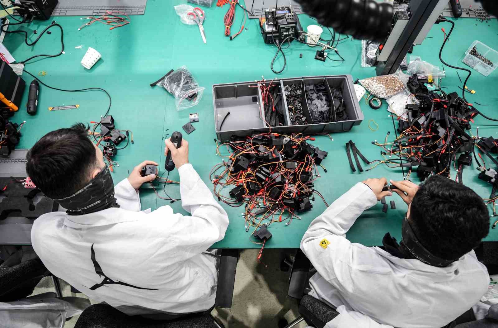 Türk kamikaze dronları dünya arenasında
Türk kamikaze dronları dünya arenasında