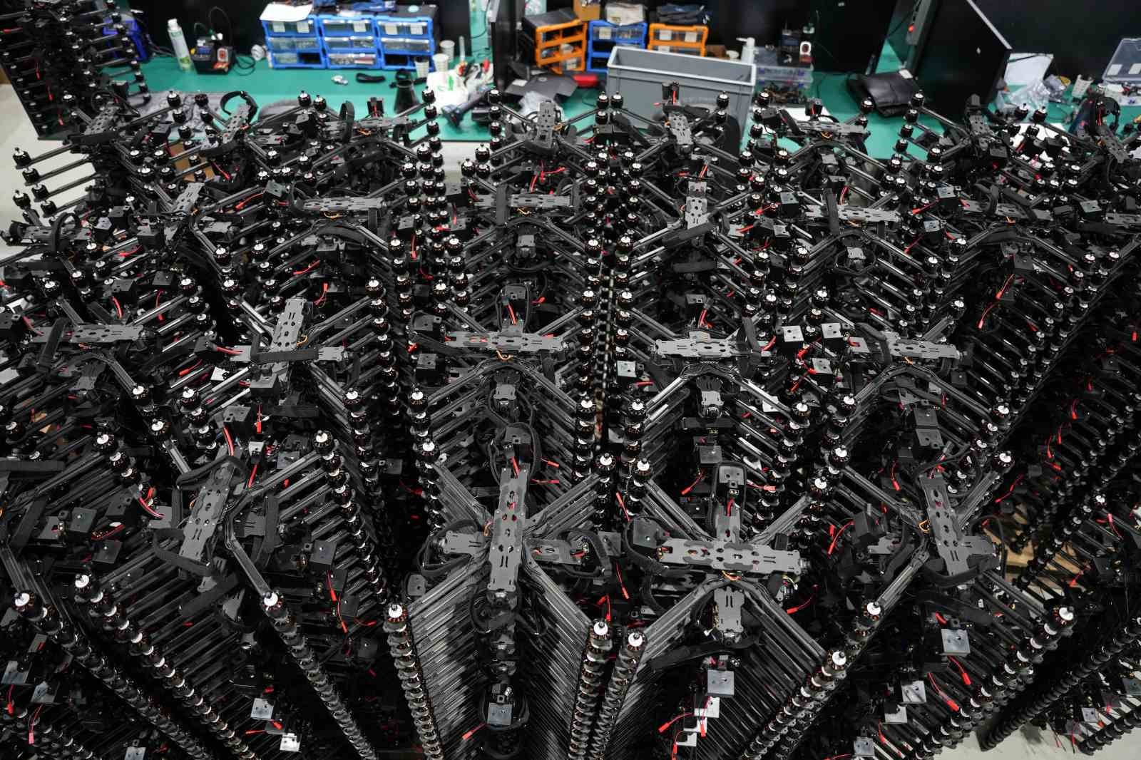 Türk kamikaze dronları dünya arenasında
Türk kamikaze dronları dünya arenasında