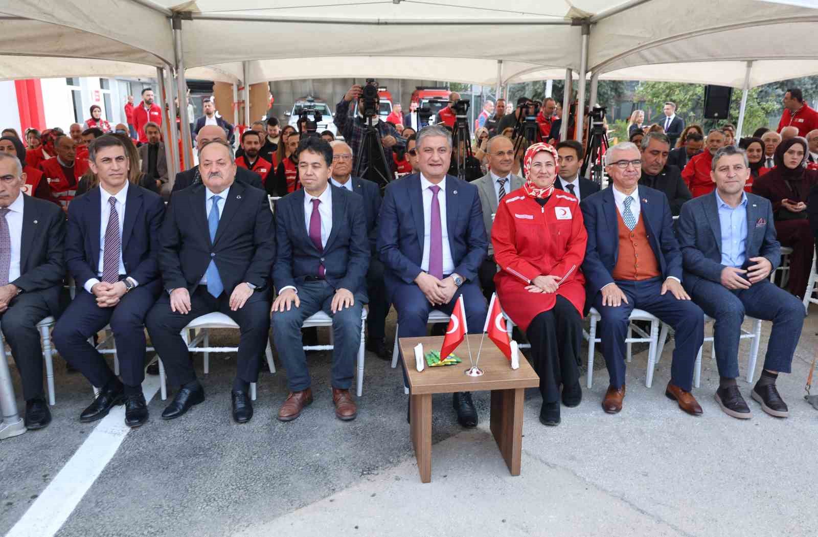 Türk Kızılay, Adana’da aşevini hizmete açtı
