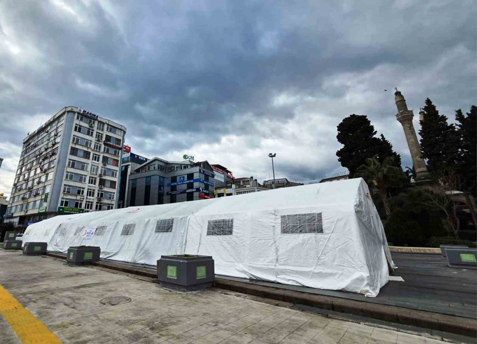 Türk Kızılay’dan her gün bin 300 kişilik iftar
