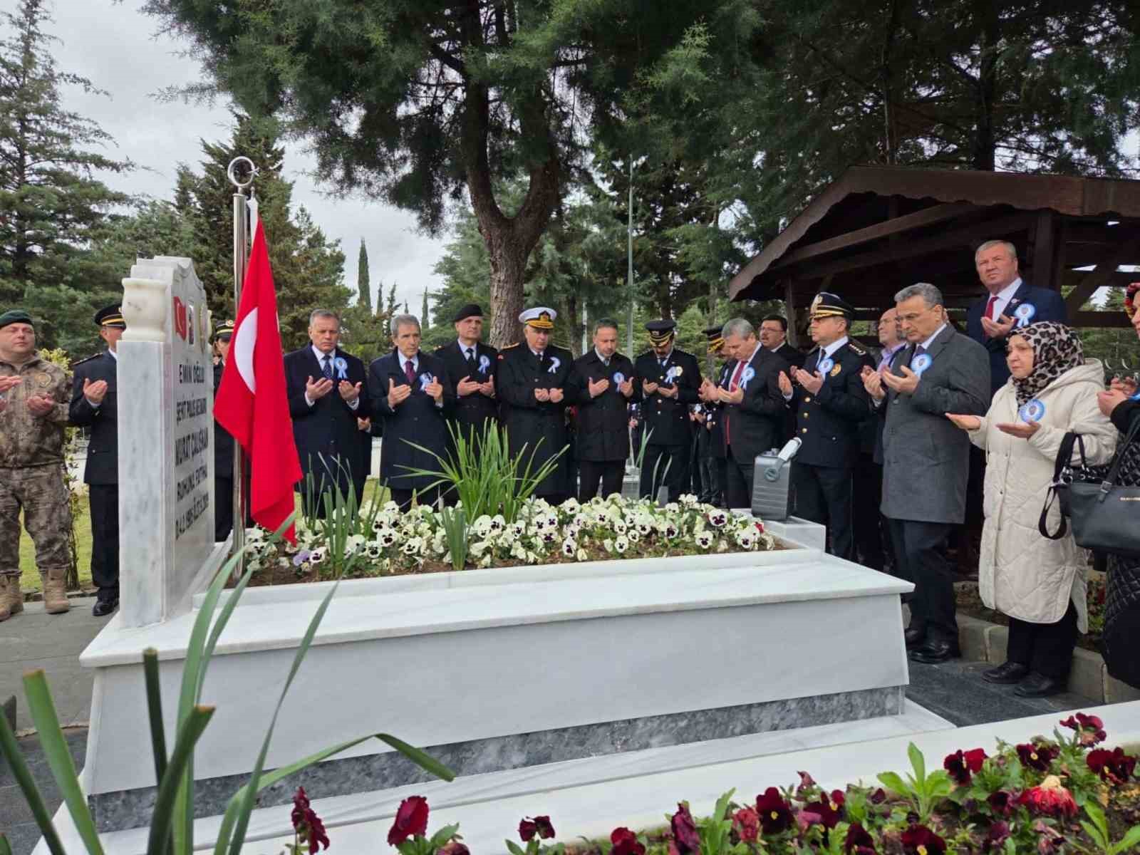 Türk Polis Teşkilatı 181 yaşında: Şehitler dualarla anıldı
