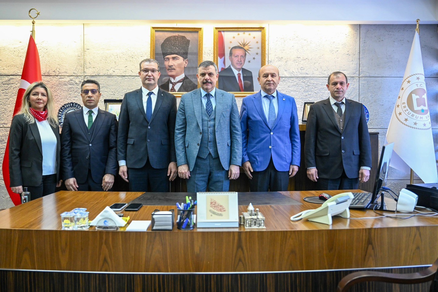 Türk Silahlı Kuvvetlerini Güçlendirme Vakfı Erzurum’da temsilcilik açtı
Türk Silahlı Kuvvetlerini Güçlendirme Vakfı Erzurum’da temsilcilik açtı